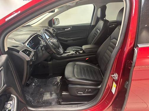 Ruby Red Metallic Tinted Clearcoat 2017 Ford Edge SEL