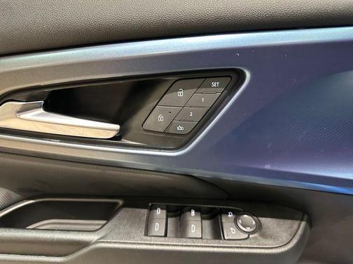 2024 Chevrolet Equinox EV LT