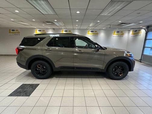 Gray 2026 Ford Explorer Tremor