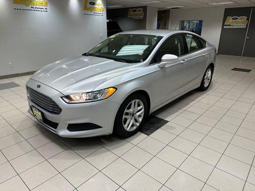 Ingot Silver 2015 Ford Fusion SE