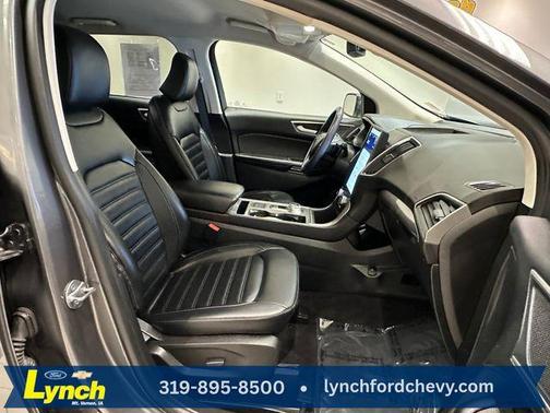 Carbonized Gray Metallic 2024 Ford Edge SEL