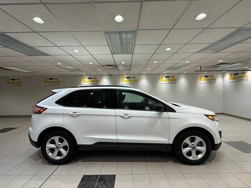 2018 Ford Edge SE