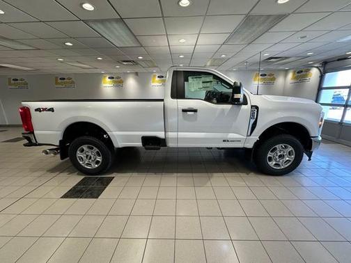 2025 Ford F-250 XLT