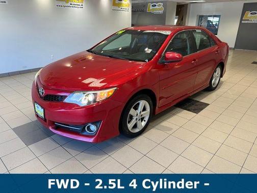 2014 Toyota Camry SE