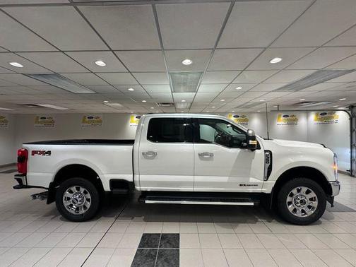 2023 Ford F-350 Lariat Super Duty