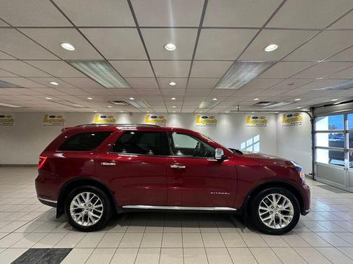 Deep Cherry Red Crystal Pearlcoat 2015 Dodge Durango Citadel