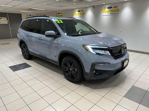 Sonic Gray Pearl 2022 Honda Pilot Black Edition