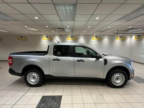 2022 Ford Maverick XL