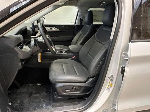 White 2026 Ford Explorer Active