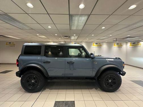 Azure Gray Metallic 2024 Ford Bronco Wildtrak