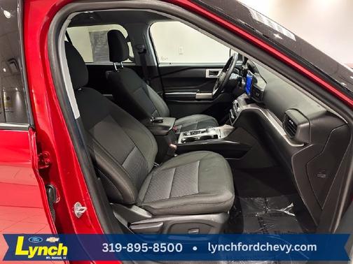 Rapid Red Metallic Tinted Clearcoat 2024 Ford Explorer Base