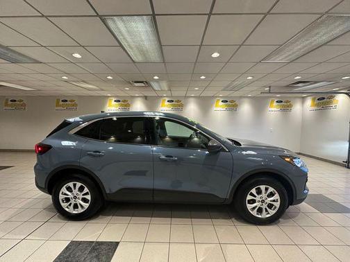 Vapor Blue Metallic 2023 Ford Escape Active