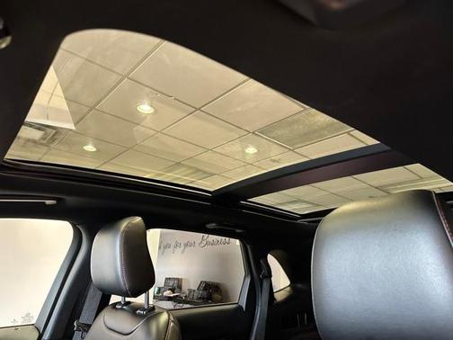 2022 Ford Edge ST Line