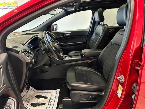 2022 Ford Edge ST Line