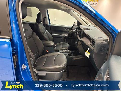 Blue 2026 Ford Maverick Lobo Standard