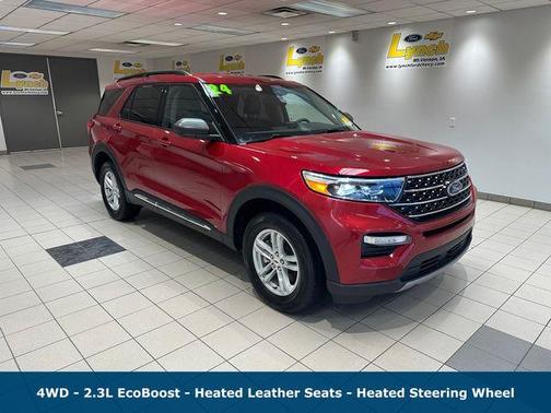 Rapid Red Metallic Tinted Clearcoat 2024 Ford Explorer XLT