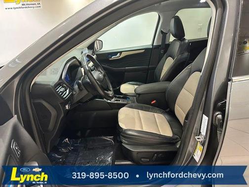 2021 Ford Escape Titanium