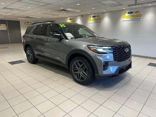 Carbonized Gray Metallic 2025 Ford Explorer ST-Line