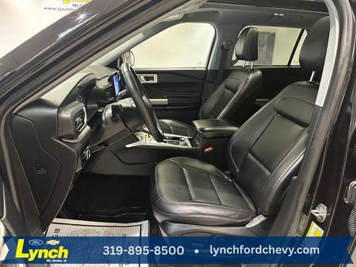 Agate Black Metallic 2023 Ford Explorer XLT