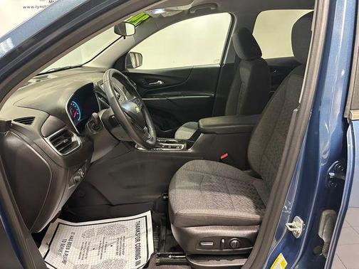 Lakeshore Blue Metallic 2024 Chevrolet Equinox LT