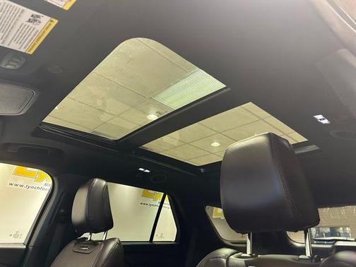 Agate Black Metallic 2025 Ford Explorer Platinum