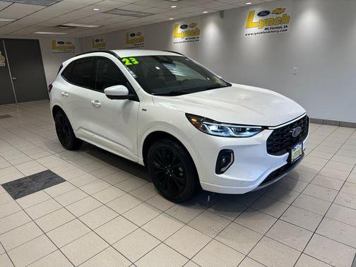 2023 Ford Escape ST-Line Elite