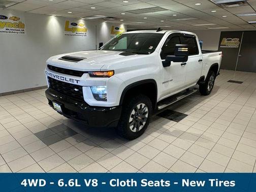 Summit White 2021 Chevrolet Silverado 2500 Custom