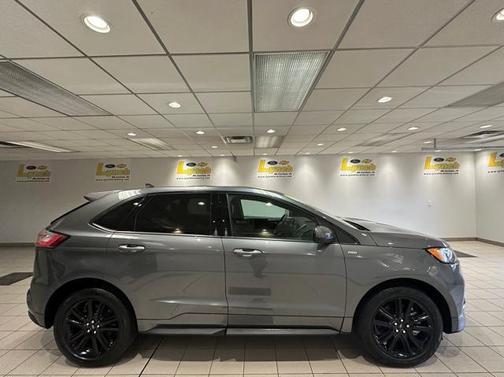 2024 Ford Edge ST Line