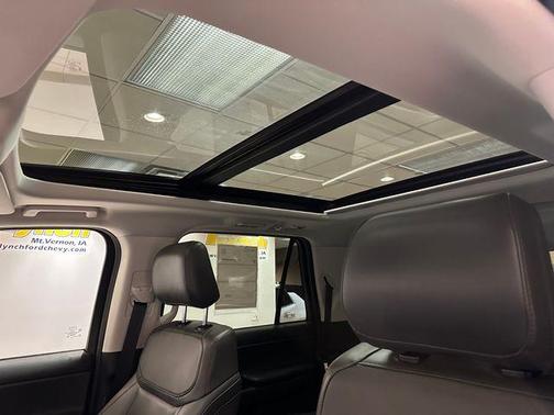 Agate Black Metallic 2025 Ford Expedition Max Active