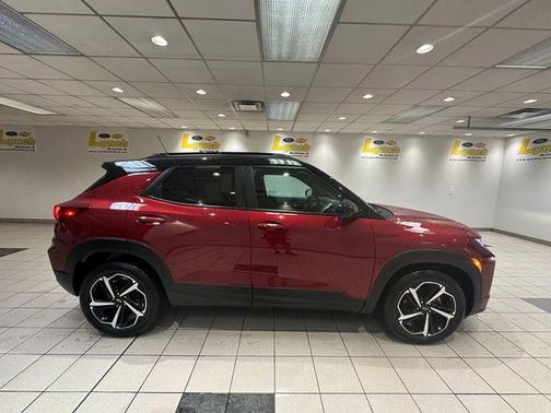 Crimson Metallic 2022 Chevrolet Trailblazer RS