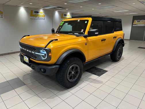 Cyber Orange Metallic Tricoat 2022 Ford Bronco Badlands