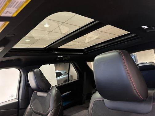 Vapor Blue 2025 Ford Explorer ST