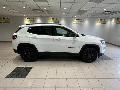 2023 Jeep Compass Latitude Lux
