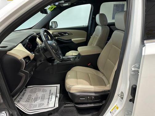 2022 Chevrolet Traverse Premier