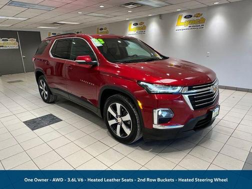 2023 Chevrolet Traverse LT Leather