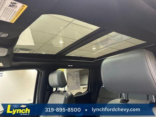 Avalanche 2023 Ford F-150 Lightning LARIAT