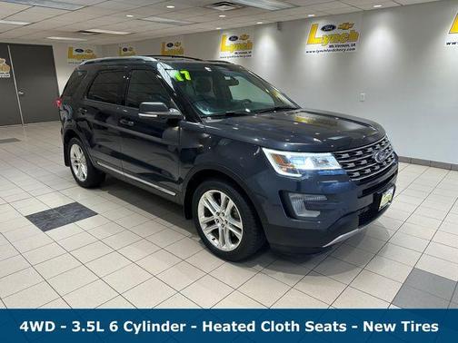 Smoked Quartz Metallic Tinted Clearcoat 2017 Ford Explorer XLT