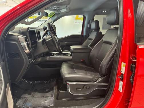 2023 Ford F-350 Lariat Super Duty