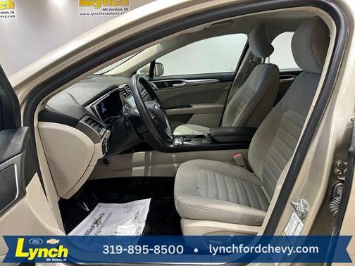 2018 Ford Fusion Hybrid SE