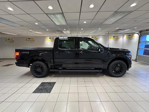 Black Metallic 2026 Ford F-150 Lariat