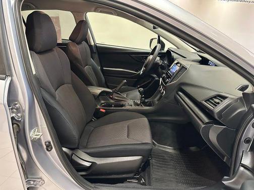 Ice Silver Metallic 2023 Subaru Crosstrek Base
