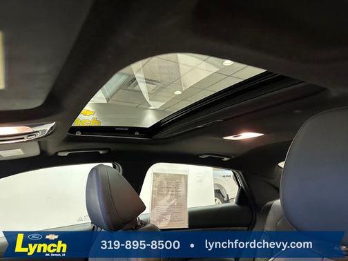 Ceramic White 2023 Hyundai ELANTRA N Line