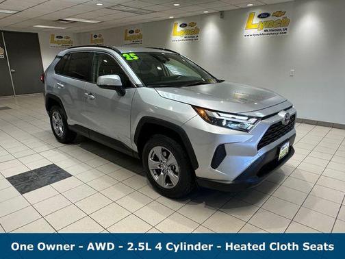 2025 Toyota RAV4 Hybrid XLE