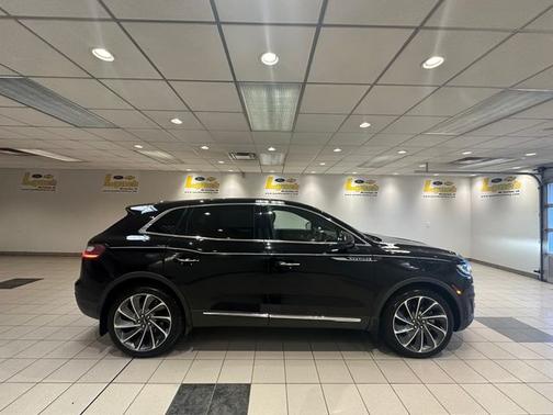 Infinite Black 2020 Lincoln Nautilus Reserve