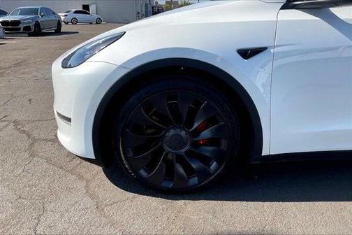 2022 Tesla Model Y Performance Dual Motor All-Wheel Drive