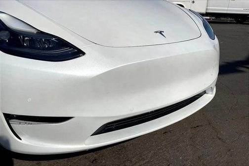 2022 Tesla Model Y Performance Dual Motor All-Wheel Drive