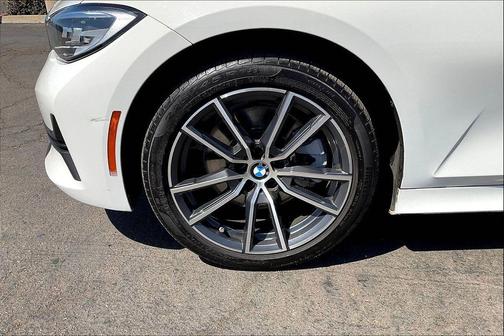2020 BMW 330 330i