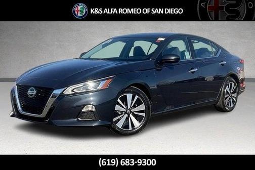 2022 Nissan Altima 2.5 SV