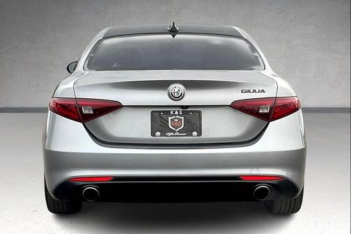 2021 Alfa Romeo Giulia Ti