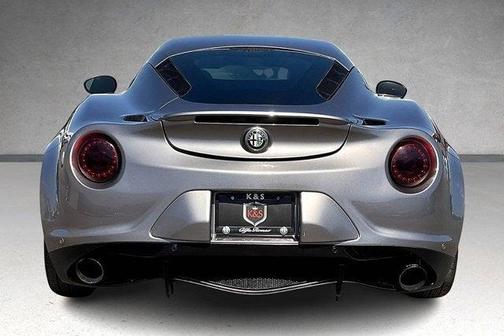 2015 Alfa Romeo 4C Base